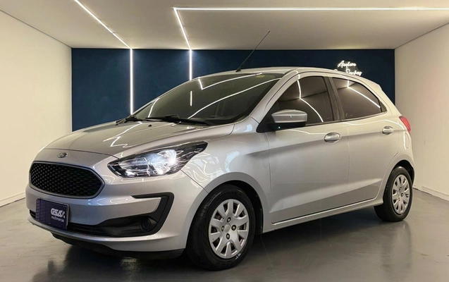 imagem-https://www.socarrao.com.br/sc-vehicle-images-prod/945475/1773955493105-a56bcfec-c8e3-48b3-9511-befa7ec5b9e8.jpg