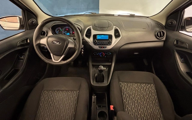 imagem-https://www.socarrao.com.br/sc-vehicle-images-prod/945475/1773955493107-7e1e46a2-839b-493c-b7cb-1a730ff1f8a1.jpg