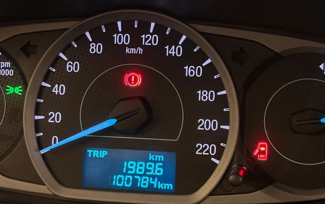 imagem-https://www.socarrao.com.br/sc-vehicle-images-prod/945475/1773955493108-d00c1da5-7613-4443-9a49-0c3a9fdd7c20.jpg