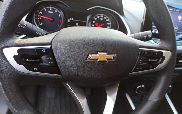 imagem-https://www.socarrao.com.br/sc-vehicle-images-prod/945512/1790352758423-7913540_12_B_29406679f1.jpeg