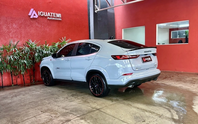 imagem-https://www.socarrao.com.br/sc-vehicle-images-prod/945555/1773959372818-20_114312.jpg