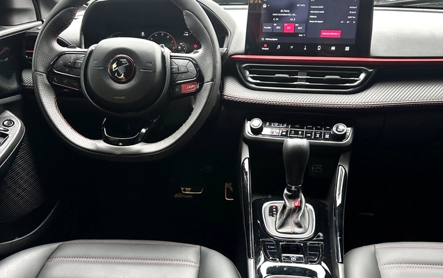 imagem-https://www.socarrao.com.br/sc-vehicle-images-prod/945555/1773959372818-6_114312.jpg