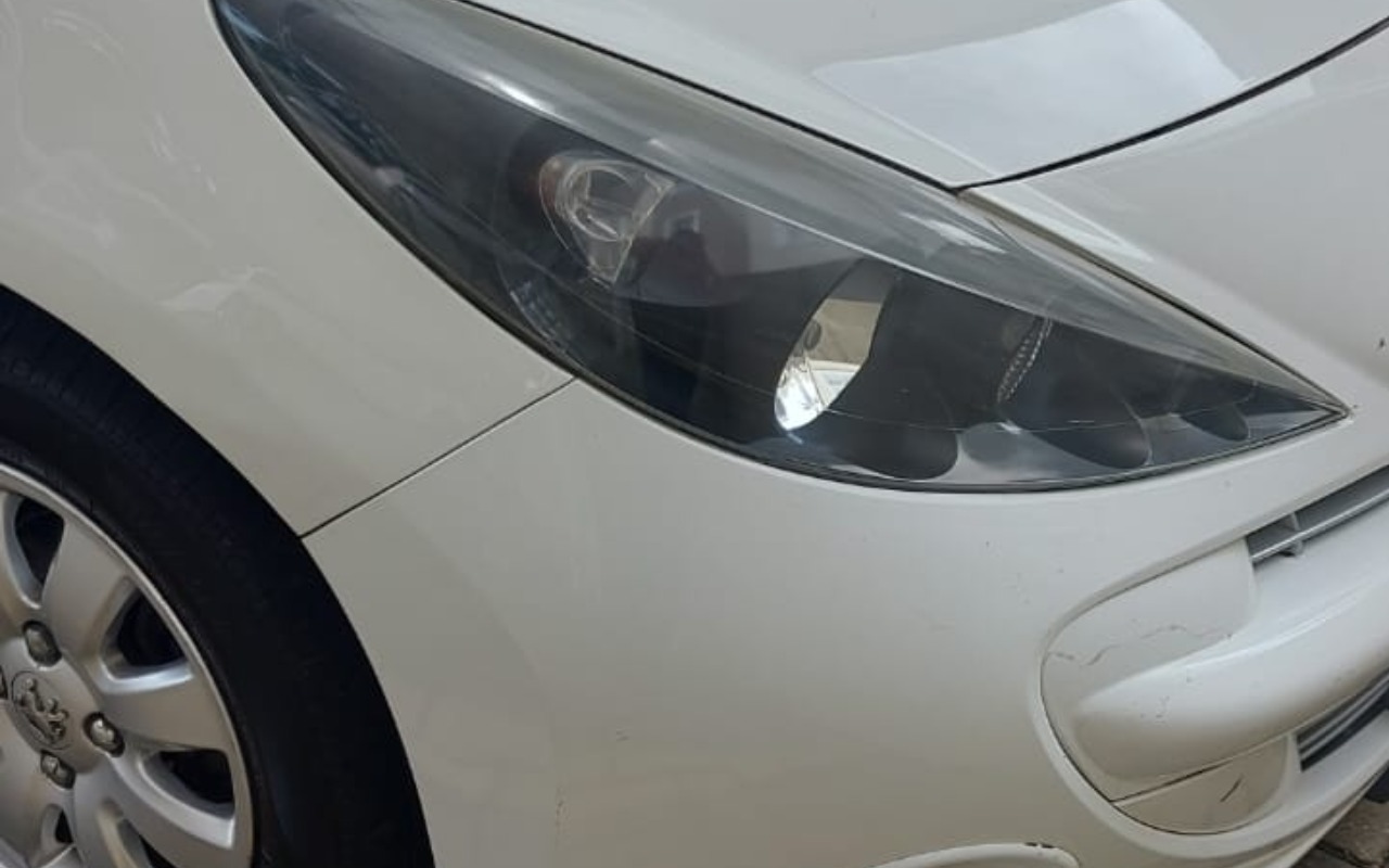 imagem-https://www.socarrao.com.br/sc-vehicle-images-prod/945619/1773964097645-SU1HLTIwMjYwMzExLVdBMDA4OC5qcGc.jpg