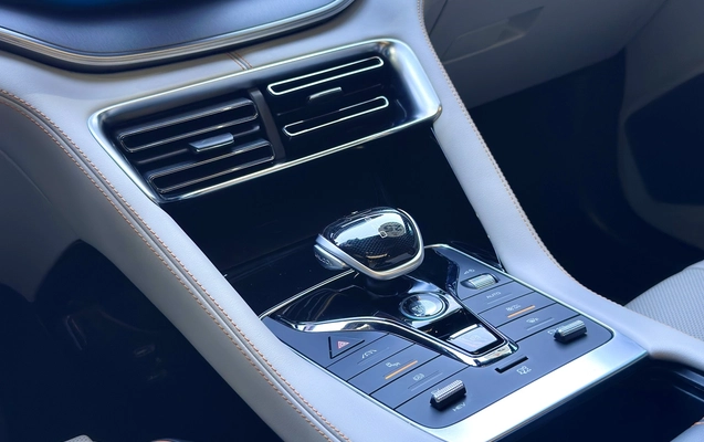 imagem-https://www.socarrao.com.br/sc-vehicle-images-prod/946766/1774015097364-27_080538.jpg