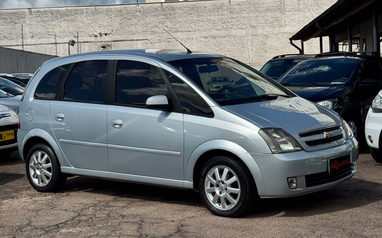 Chevrolet Meriva 2010 Prata — foto 1 de 3