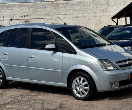 Chevrolet Meriva 2010 Prata — foto 1 de 3