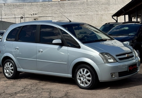 Chevrolet Meriva 2010 Prata — foto 1 de 3