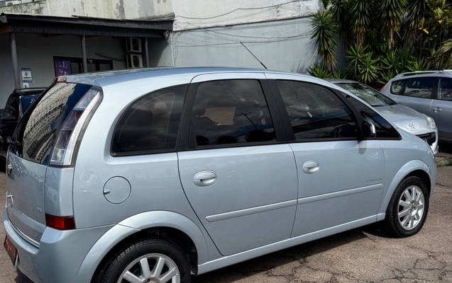 imagem-https://www.socarrao.com.br/sc-vehicle-images-prod/946846/1774016050895-SU1HXzU1MjUuanBlZw.jpeg