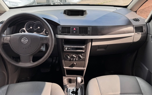 imagem-https://www.socarrao.com.br/sc-vehicle-images-prod/946846/1774016051056-SU1HXzU1MDMuanBlZw.jpeg