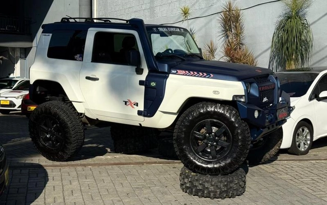 imagem-https://www.socarrao.com.br/sc-vehicle-images-prod/946860/1786065767075-7914439_1_B_e85a698669.jpeg