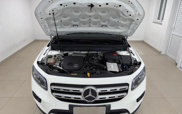 imagem-https://www.socarrao.com.br/sc-vehicle-images-prod/946904/1787599574963-7914764_2_B_658bcbc7a3.jpeg