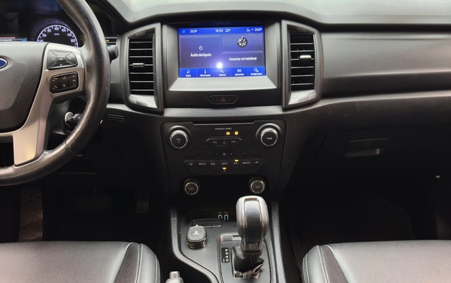 imagem-https://www.socarrao.com.br/sc-vehicle-images-prod/946915/1774017639414-5_060003.jpg