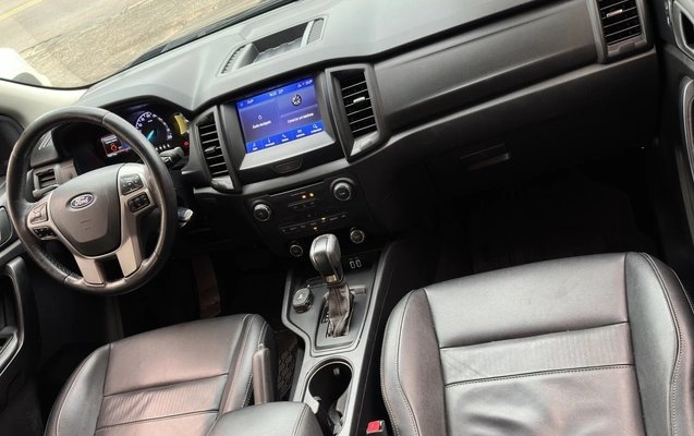 imagem-https://www.socarrao.com.br/sc-vehicle-images-prod/946915/1774017639422-10_060004.jpg