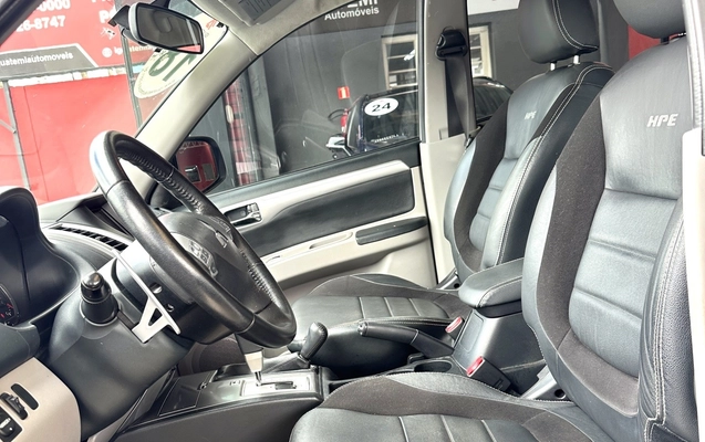 imagem-https://www.socarrao.com.br/sc-vehicle-images-prod/946930/1774017918034-1_035549.jpg