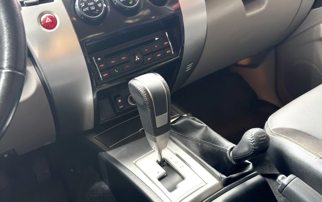 imagem-https://www.socarrao.com.br/sc-vehicle-images-prod/946930/1774017918035-11_035549.jpg