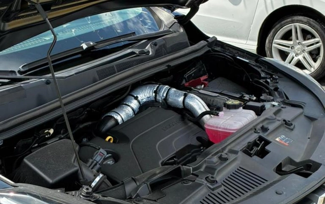 imagem-https://www.socarrao.com.br/sc-vehicle-images-prod/946972/1774018715448-694169bd5f4a02bd0.jpeg