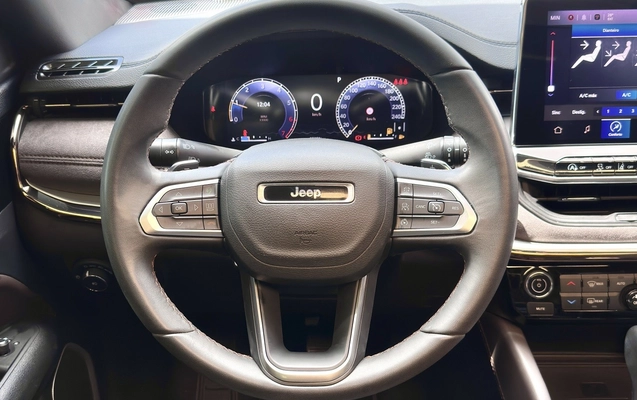 imagem-https://www.socarrao.com.br/sc-vehicle-images-prod/947275/1774026541934-5_022803.jpg