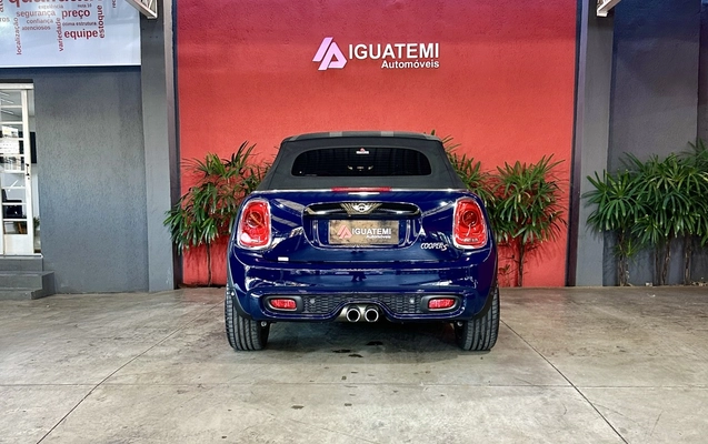 imagem-https://www.socarrao.com.br/sc-vehicle-images-prod/947286/1774026874592-13_053257.jpg