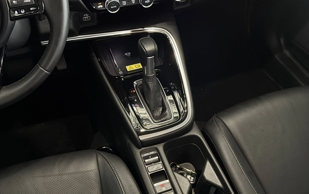 imagem-https://www.socarrao.com.br/sc-vehicle-images-prod/947355/1788292950515-Vg3aNr5N1r0CvRTzfr6btaRIysD9H13Q.jpg