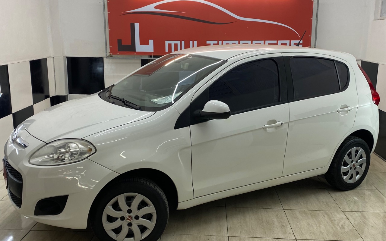 Fiat Palio 2017 Branco — foto 1 de 3