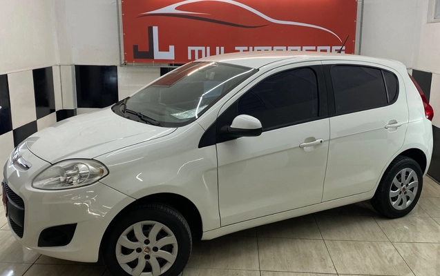 imagem-https://www.socarrao.com.br/sc-vehicle-images-prod/947411/1782566145551-SU1HXzk1NzQuanBlZw.jpeg