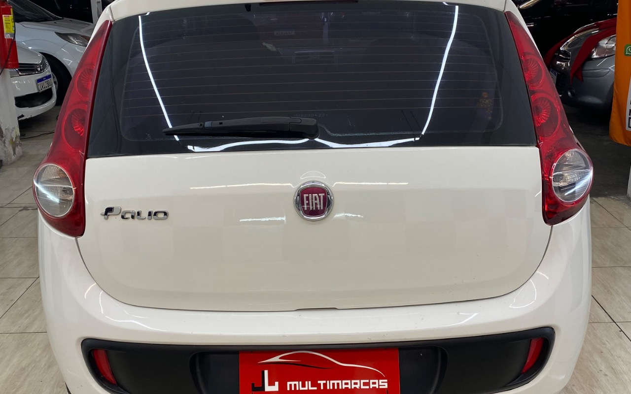 imagem-https://www.socarrao.com.br/sc-vehicle-images-prod/947411/1782566145870-SU1HXzk1NzYuanBlZw.jpeg
