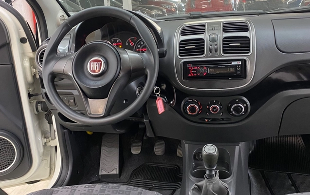imagem-https://www.socarrao.com.br/sc-vehicle-images-prod/947411/1782566146239-SU1HXzk1ODEuanBlZw.jpeg