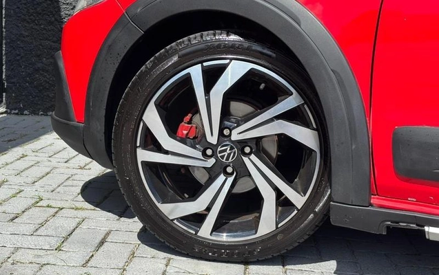 imagem-https://www.socarrao.com.br/sc-vehicle-images-prod/947436/1786136355342-7915767_10_B_88736d0673.jpeg