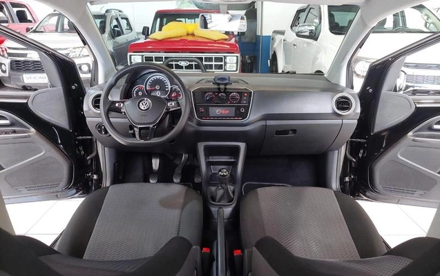 imagem-https://www.socarrao.com.br/sc-vehicle-images-prod/947438/1789049390496-7913184_16_B_df575feaf9.jpeg