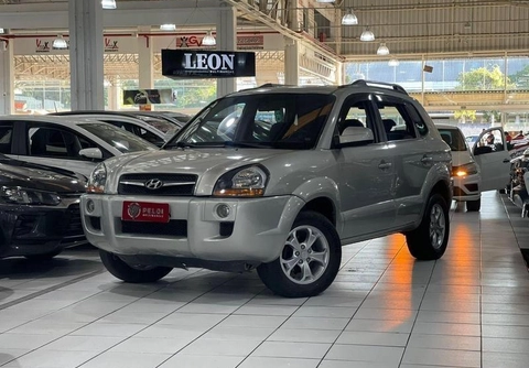 Hyundai Tucson 2.0 16V Aut. 2013 Prata — foto 1 de 3