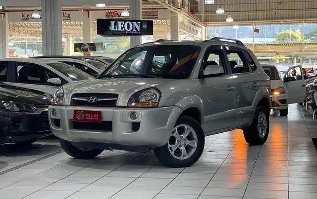 imagem-https://www.socarrao.com.br/sc-vehicle-images-prod/947459/1785768704228-7840811_20_B_21431f9973.jpeg