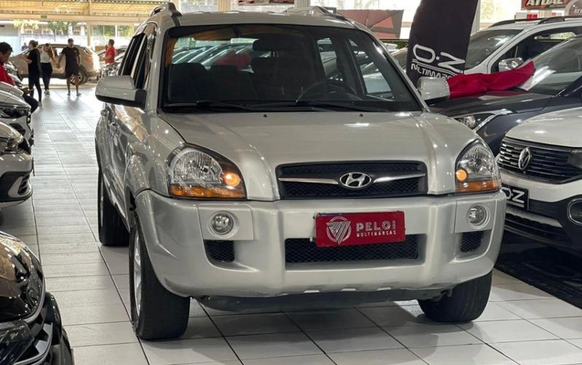 imagem-https://www.socarrao.com.br/sc-vehicle-images-prod/947459/1785768704231-7840811_3_B_6360f7015a.jpeg