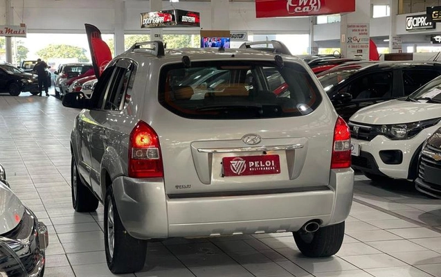 imagem-https://www.socarrao.com.br/sc-vehicle-images-prod/947459/1785768704234-7840811_8_B_7fefda2516.jpeg