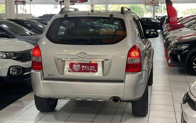imagem-https://www.socarrao.com.br/sc-vehicle-images-prod/947459/1785768704235-7840811_9_B_c414ef7a19.jpeg