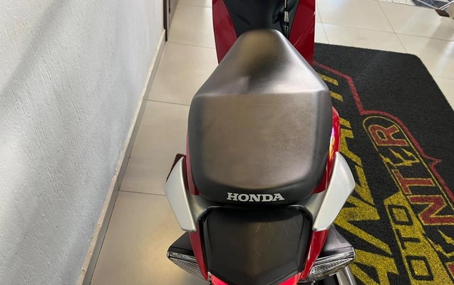 imagem-https://www.socarrao.com.br/sc-vehicle-images-prod/947481/1791990023108-7915877_4_B_cf2cfeffca.jpeg