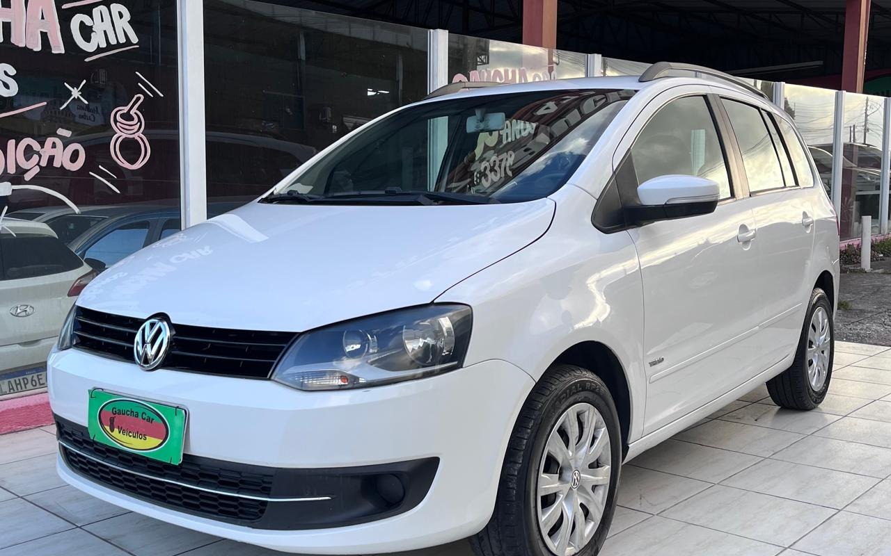 Volkswagen SpaceFox 2013 Branco — foto 1 de 3