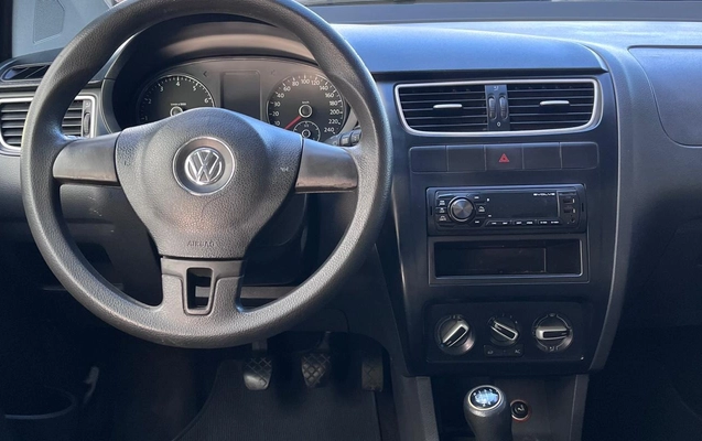 imagem-https://www.socarrao.com.br/sc-vehicle-images-prod/947772/1775133573124-MzEwNWE0ZTItMzhhOS00MmE5LWFhZmEtMWU5YWEzYjViYzk2LmpwZw.jpg
