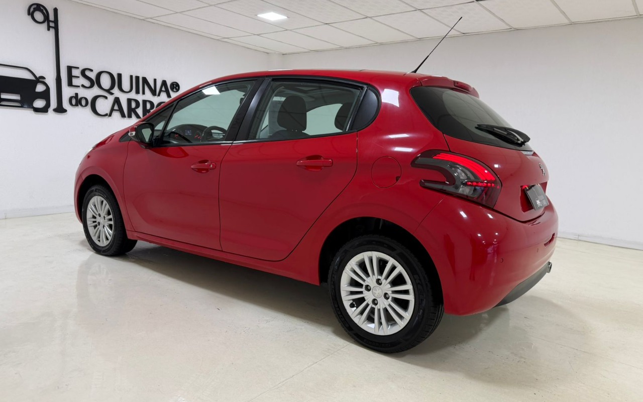 imagem-https://www.socarrao.com.br/sc-vehicle-images-prod/947822/1774036287582-V2hhdHNBcHAgSW1hZ2UgMjAyNi0wMy0xOSBhdCAxMC4wNS40NSAoMSkuanBlZw.jpeg