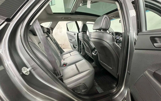 imagem-https://www.socarrao.com.br/sc-vehicle-images-prod/948093/1787175183361-gb-27ff0af.jpg