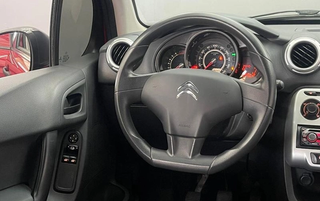 imagem-https://www.socarrao.com.br/sc-vehicle-images-prod/948286/1789220734029-7913470_5_B_314af43502.jpeg