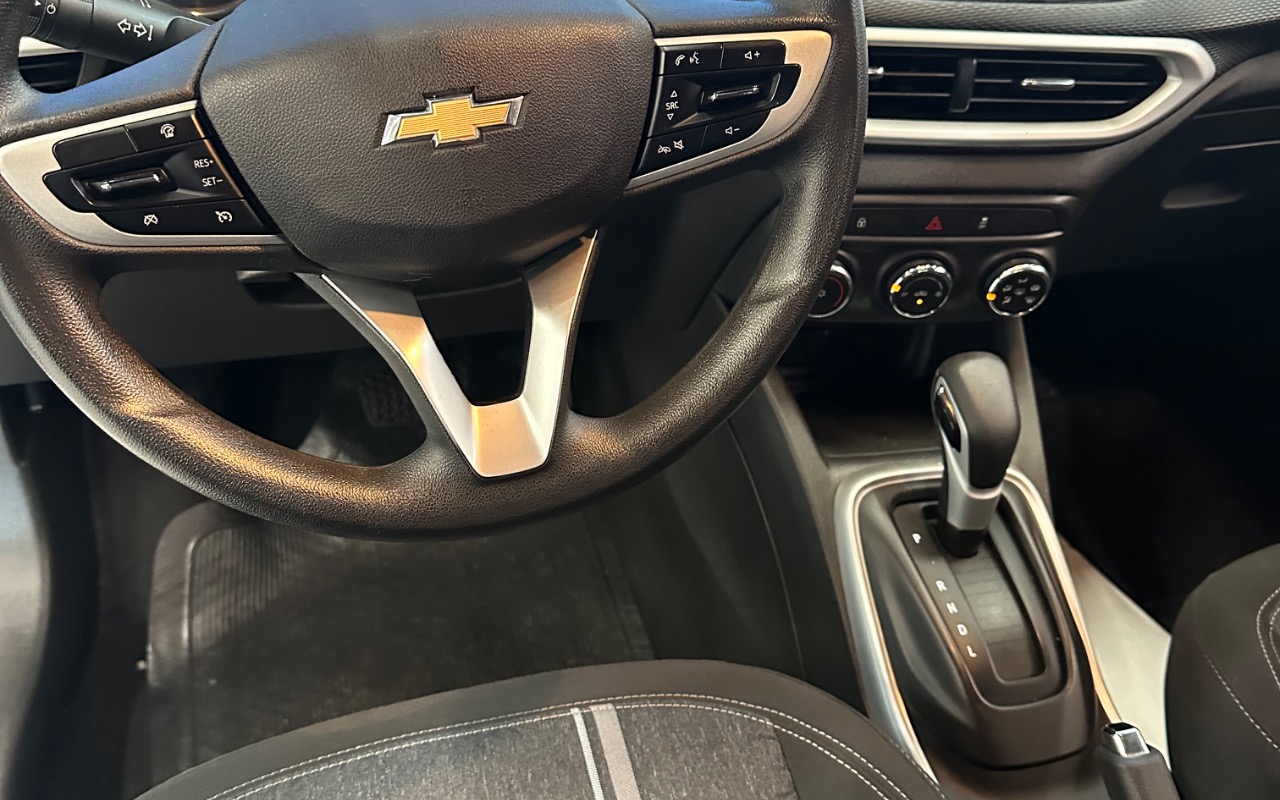 imagem-https://www.socarrao.com.br/sc-vehicle-images-prod/948400/1774046857059-SU1HXzc5NjUuanBlZw.jpeg