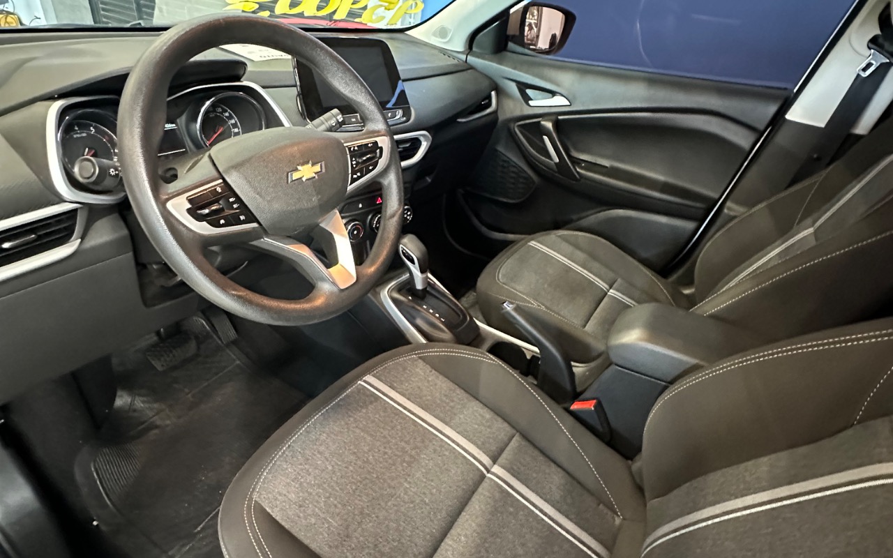 imagem-https://www.socarrao.com.br/sc-vehicle-images-prod/948400/1774046857429-SU1HXzc5NjIuanBlZw.jpeg