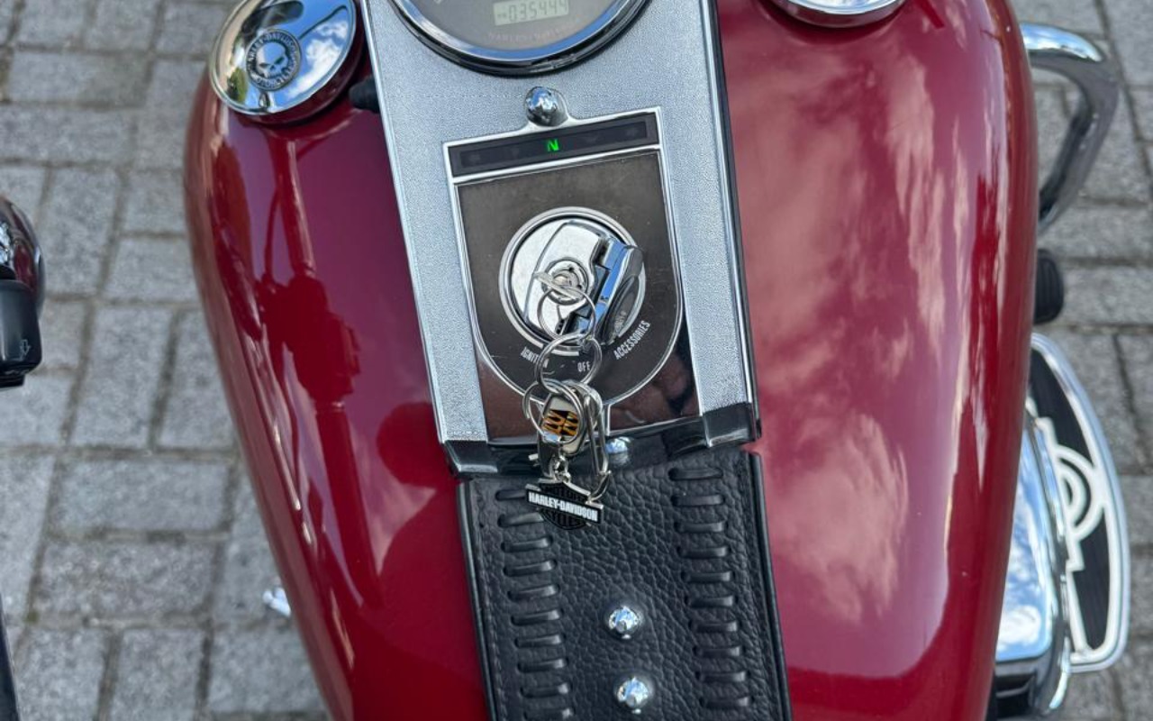 imagem-https://www.socarrao.com.br/sc-vehicle-images-prod/948516/1774107866688-V2hhdHNBcHAgSW1hZ2UgMjAyNi0wMy0yMCBhdCAxMi40My4wNSAoNikuanBlZw.jpeg