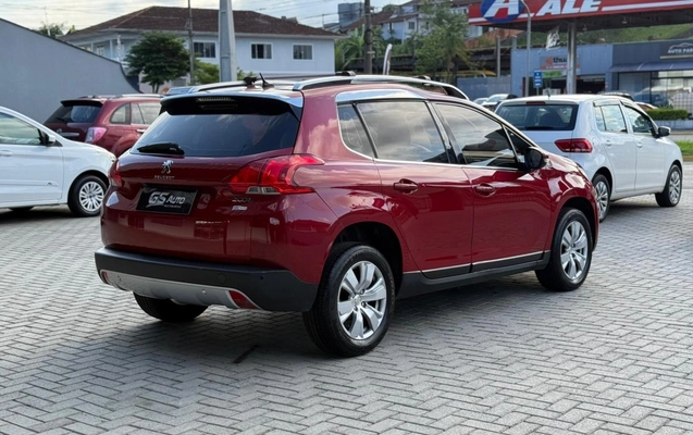imagem-https://www.socarrao.com.br/sc-vehicle-images-prod/949318/1774094607865-V2hhdHNBcHAgSW1hZ2UgMjAyNi0wMy0yMCBhdCAxNi41MS4yNC5qcGVn.jpeg