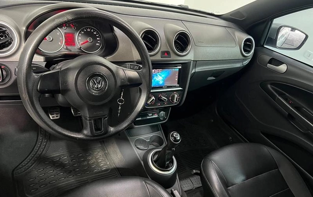 imagem-https://www.socarrao.com.br/sc-vehicle-images-prod/949475/1781804989882-7731677_11_B_8de995375b.jpeg
