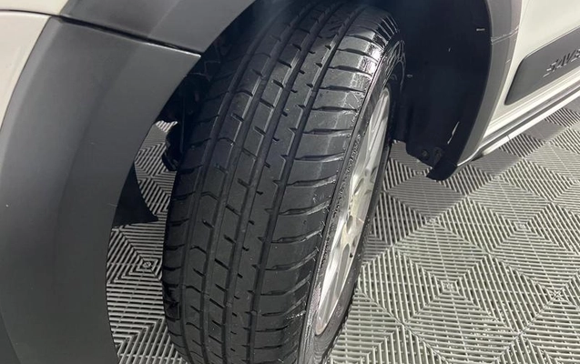imagem-https://www.socarrao.com.br/sc-vehicle-images-prod/949475/1781804989885-7731677_13_B_1557388485.jpeg