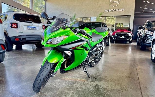 imagem-https://www.socarrao.com.br/sc-vehicle-images-prod/949511/1787943265101-7917969_0_B_67600d5b95.jpeg
