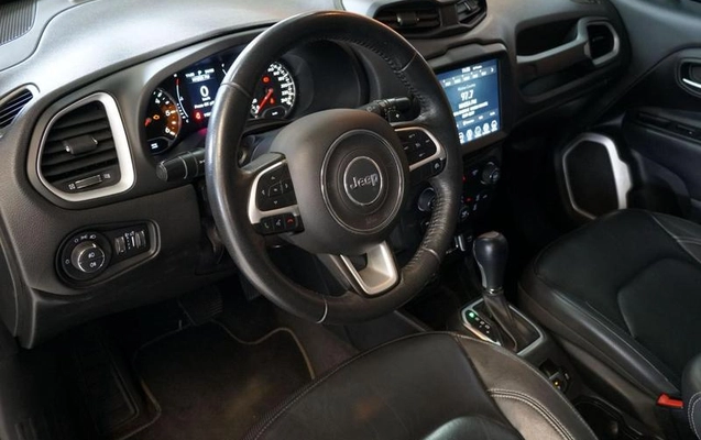imagem-https://www.socarrao.com.br/sc-vehicle-images-prod/949662/1789396865398-7913917_27_B_54722e8380.jpeg