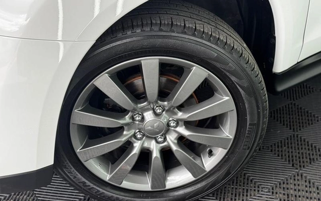 imagem-https://www.socarrao.com.br/sc-vehicle-images-prod/949663/1789129631922-7806693_16_B_00ad372f26.jpeg