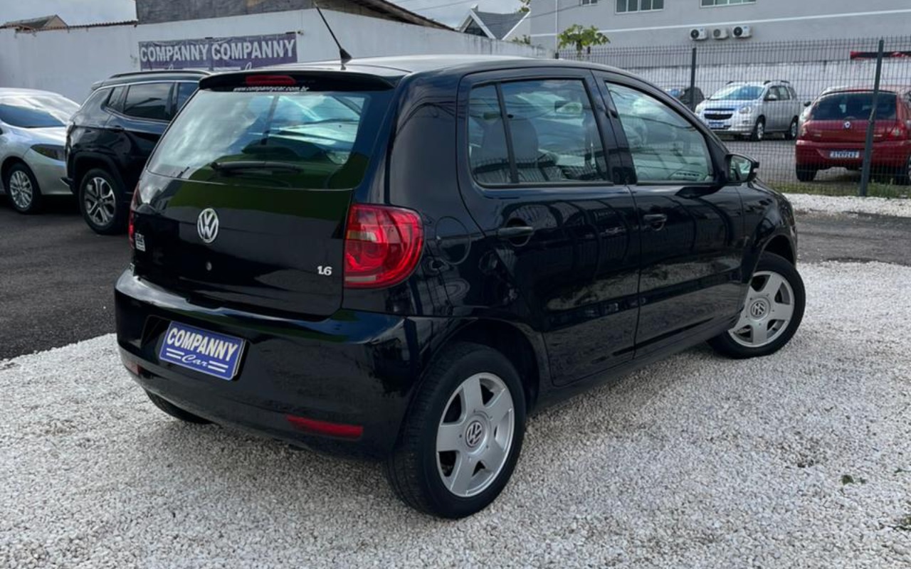 imagem-https://www.socarrao.com.br/sc-vehicle-images-prod/949973/1775848248992-V2hhdHNBcHAgSW1hZ2UgMjAyNi0wNC0xMCBhdCAxNS40My4xOSAoMSkuanBlZw.jpeg